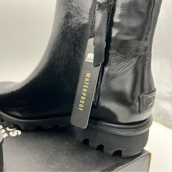 Sorel Phoenix Zip NWT  - Picture 7 of 9